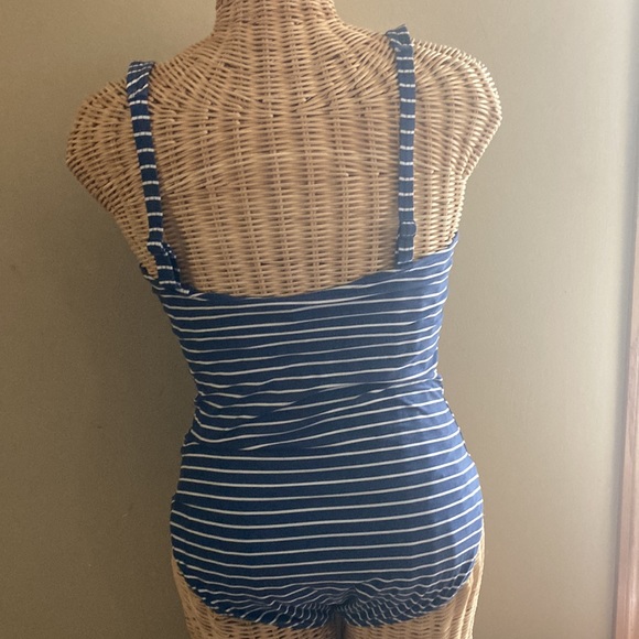 Nip‎ Tuck swimsuit M - Picture 3 of 6